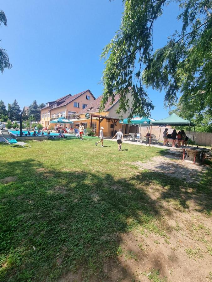 Beach Taban Vendeghaz Balatonlelle Ngoại thất bức ảnh